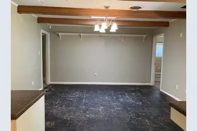 407 Wilson Road, Conroe, TX 77301 - Photo 9