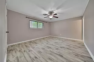 2006 Mermaid Ln, Houston, TX 77062 - Photo 15