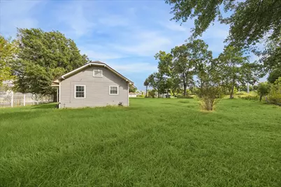 7912 Brays Street, Houston, TX 77012 - Photo 5