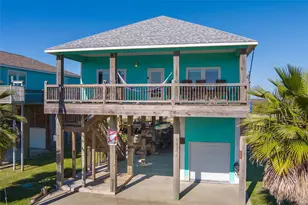 2569 Palm Dr, Port Bolivar, TX 77650 - Photo 1