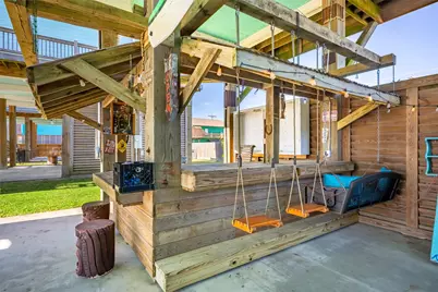 2569 Palm Drive, Port Bolivar, TX 77650 - Photo 33