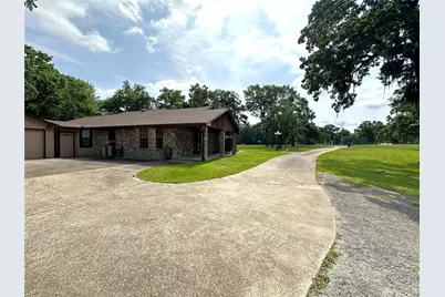 113 Fm 3454 Road, Huntsville, TX 77320 - Photo 7