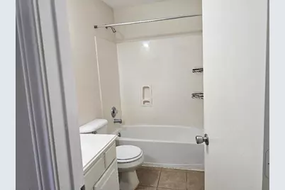 6727 Stonecross Creek Lane, Katy, TX 77449 - Photo 13