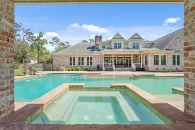 223 Heritage Oaks Lane, Houston, TX 77024 - Photo 29