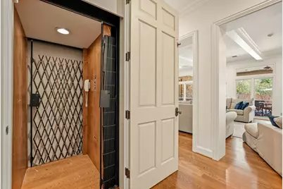 223 Heritage Oaks Lane, Houston, TX 77024 - Photo 19