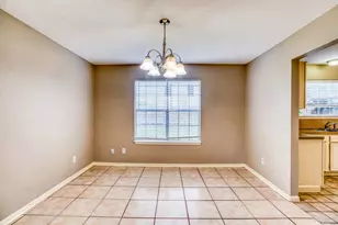 8206 Holmwood Dr, Houston, TX 77040 - Photo 7