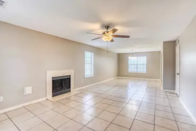 8206 Holmwood Drive, Houston, TX 77040 - Photo 5