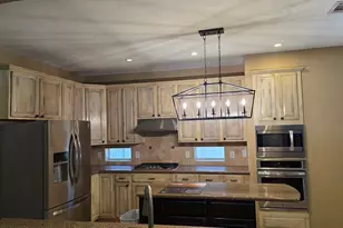 120 Emerald Cloud Ln, League City, TX 77573 - Photo 5