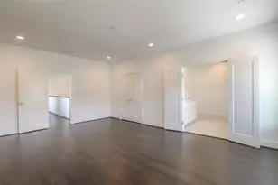 7714 Jacquelyn Oaks Rd, Houston, TX 77055 - Photo 11