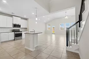 10723 Clfs Vw Dr, Rosharon, TX 77583 - Photo 15