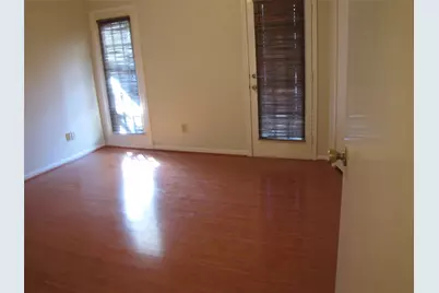 7575 Cambridge Street #3207, Houston, TX 77054 - Photo 5