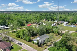 201 N Magnolia St, Corrigan, TX 75939 - Photo 3