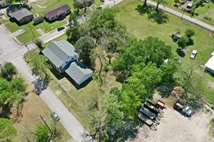 201 N Magnolia St, Corrigan, TX 75939 - Photo 5