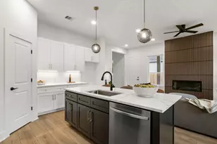 22806 August Leaf Dr, Tomball, TX 77375 - Photo 11