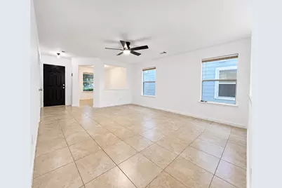 227 Silky Leaf Drive, Houston, TX 77073 - Photo 5