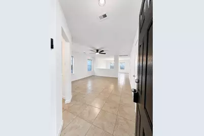 227 Silky Leaf Drive, Houston, TX 77073 - Photo 3