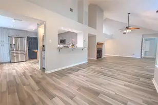 8303 Plum Lake Dr, Houston, TX 77095 - Photo 13