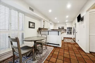 2006 Potomac Dr, Houston, TX 77057 - Photo 11