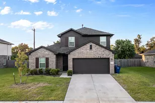 420 Magnolia St, Richwood, TX 77531 - Photo 1