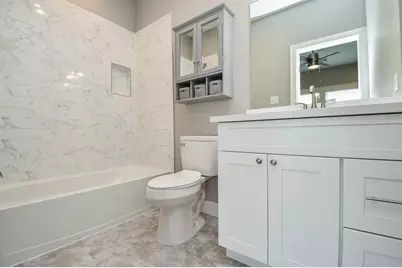 5262 Ella Boulevard #108, Houston, TX 77018 - Photo 7