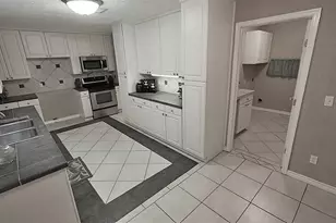 310 Gentilly Dr, Katy, TX 77450 - Photo 5