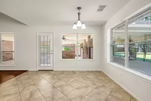 26107 Maplewood Dr, Spring, TX 77386 - Photo 17