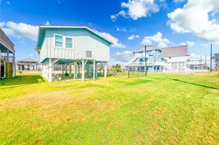 13106 Coronado Dr, Freeport, TX 77541 - Photo 5