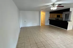 3911 Dolphin Ln, La Porte, TX 77571 - Photo 3