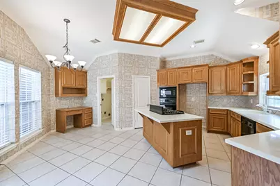 314 Parkwood Village Drive, Friendswood, TX 77546 - Photo 15