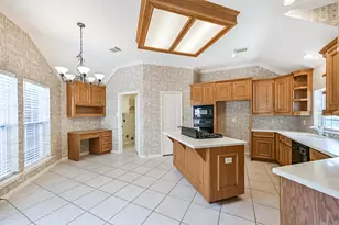 314 Parkwood Village Dr, Friendswood, TX 77546 - Photo 15