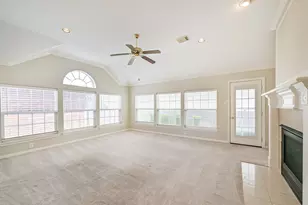 314 Parkwood Village Dr, Friendswood, TX 77546 - Photo 11