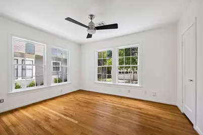 326 W 22nd Street, Houston, TX 77008 - Photo 19