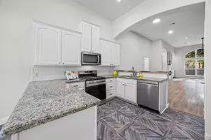 7288 Lakeshore Ct, Willis, TX 77318 - Photo 11