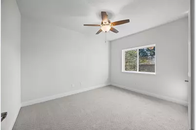 7288 Lakeshore Court, Willis, TX 77318 - Photo 25