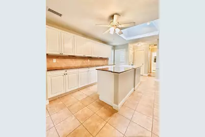 15111 Yorkpoint Drive, Houston, TX 77084 - Photo 7