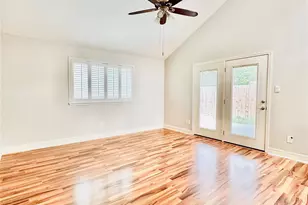 15111 Yorkpoint Dr, Houston, TX 77084 - Photo 11