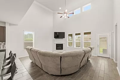 11107 Larkspur Dale Court, Houston, TX 77044 - Photo 5