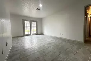 7718 Mosewood St, Houston, TX 77040 - Photo 5