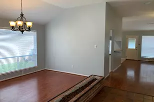 3111 Lazy Brook Dr, Sugar Land, TX 77479 - Photo 3