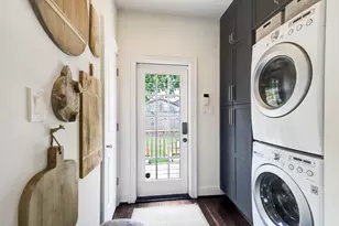 219 Hutcheson St, Houston, TX 77003 - Photo 17
