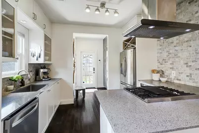219 Hutcheson Street, Houston, TX 77003 - Photo 7