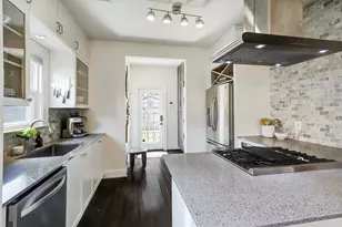 219 Hutcheson St, Houston, TX 77003 - Photo 7