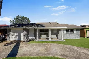 9011 Parkette, Houston, TX 77078 - Photo 1