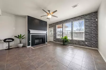 2990 Creek Falls Court, Pearland, TX 77581 - Photo 11