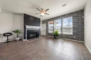 2990 Creek Falls Ct, Pearland, TX 77581 - Photo 11