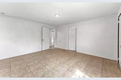 1420 Duff Lane, Houston, TX 77022 - Photo 27