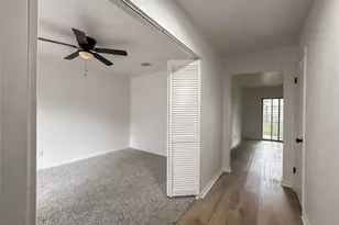 5122 Sandydale Ln, Houston, TX 77039 - Photo 7