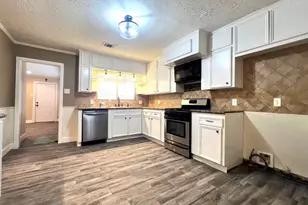 1430 Freedonia Dr, Houston, TX 77055 - Photo 13