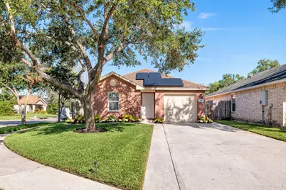 3378 Boynton Drive, Houston, TX 77045 - Photo 1