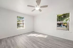 3378 Boynton Dr, Houston, TX 77045 - Photo 11